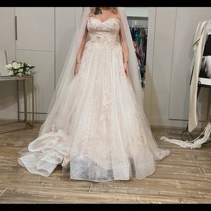 Rebecca Ingram wedding dress